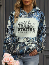 Women's Letter Print Hoodie with Kangaroo Pocket – Comfy Long Sleeve for Casual, All-Season Wear