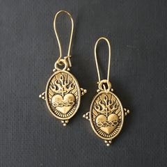 Vintage Style Sacred Heart Dangle Earrings: Faith & Devotion Jewelry