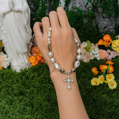Baroque Pearl Cross Necklace – Vintage Christian Faith Jewelry