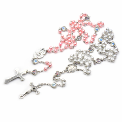 Faith Pearl Rosary Necklace – Cross & Sacred Medal Design (6mm Beads)