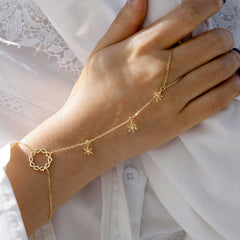 Lily in Grace Hand Chain