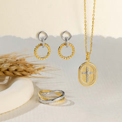 Two-Tone Manna Interlocking Halo Stud Earrings