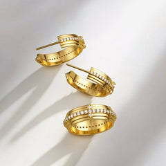 Staircase Cross Ring