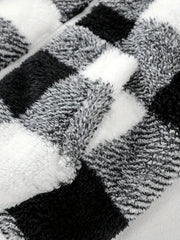 Women's Plus Size Plaid Fleece Jacket – Elegant Hooded Coat with Zipper, Perfect for Autumn/Winter