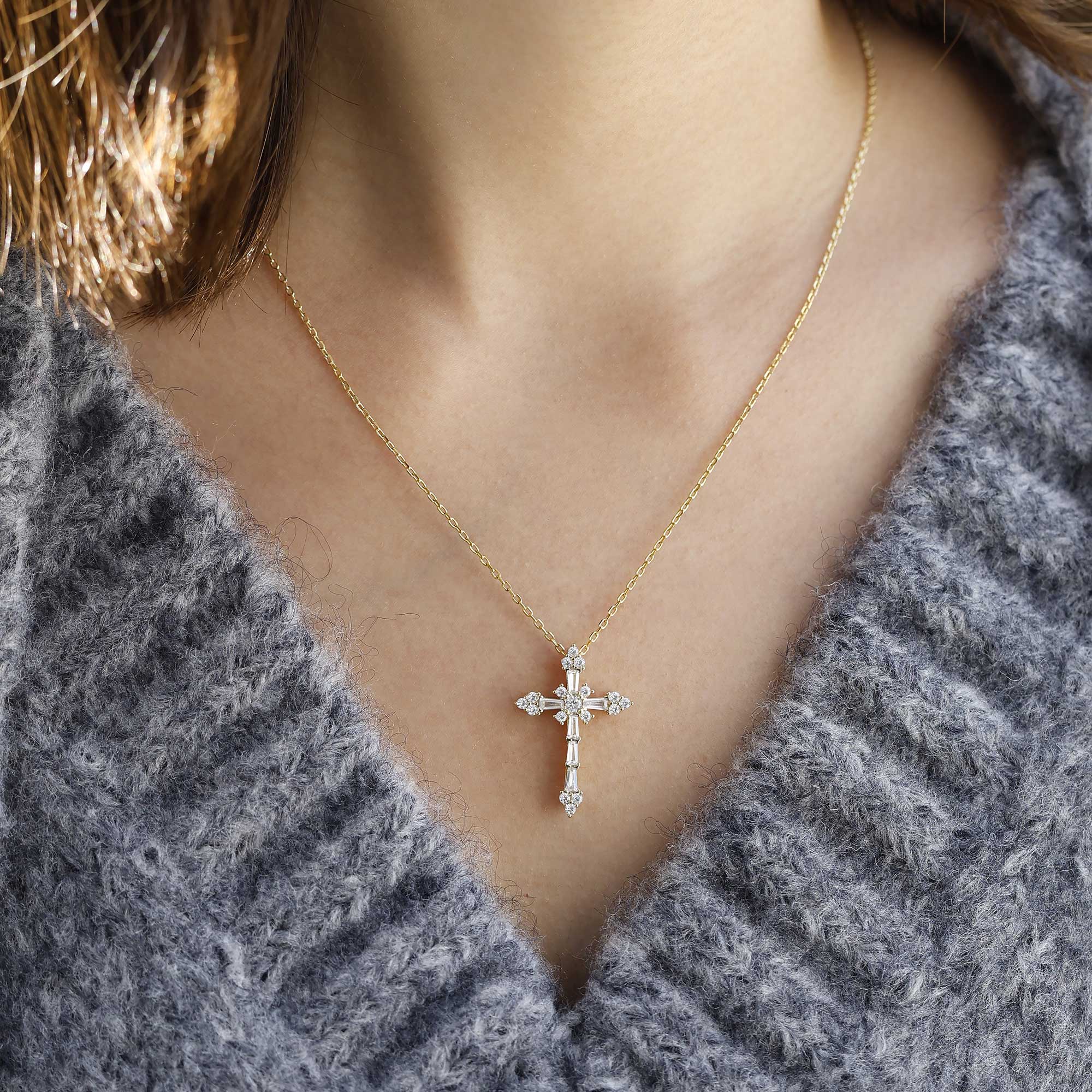 Byzantine Faith Cross Pendant Necklace – Inspired by Psalm 46:1