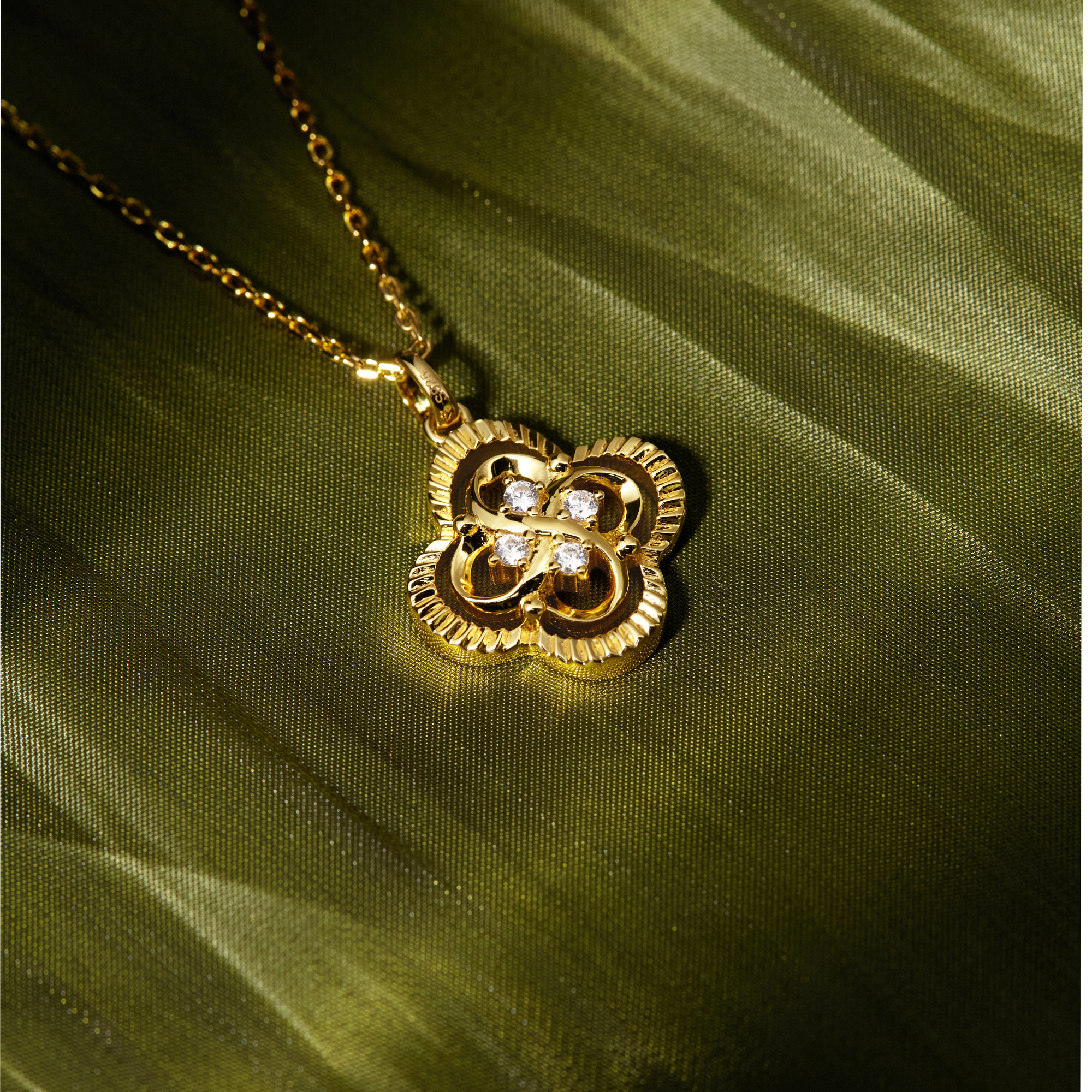 Infinite Clover Charm Pendant Necklace