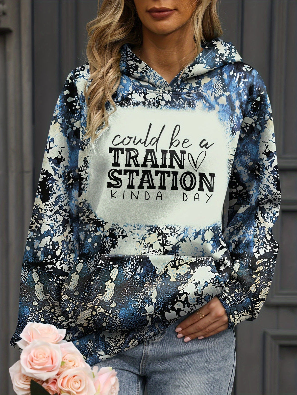 Women's Letter Print Hoodie with Kangaroo Pocket – Comfy Long Sleeve for Casual, All-Season Wear