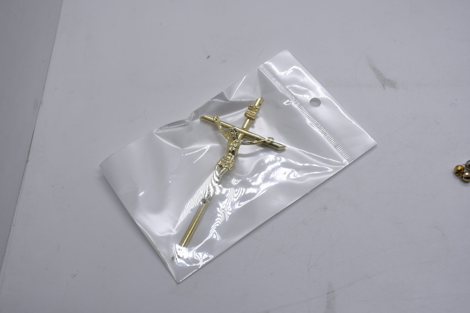 Gold Metal Cross Wall Hanging – Christian Home Decor Ornament