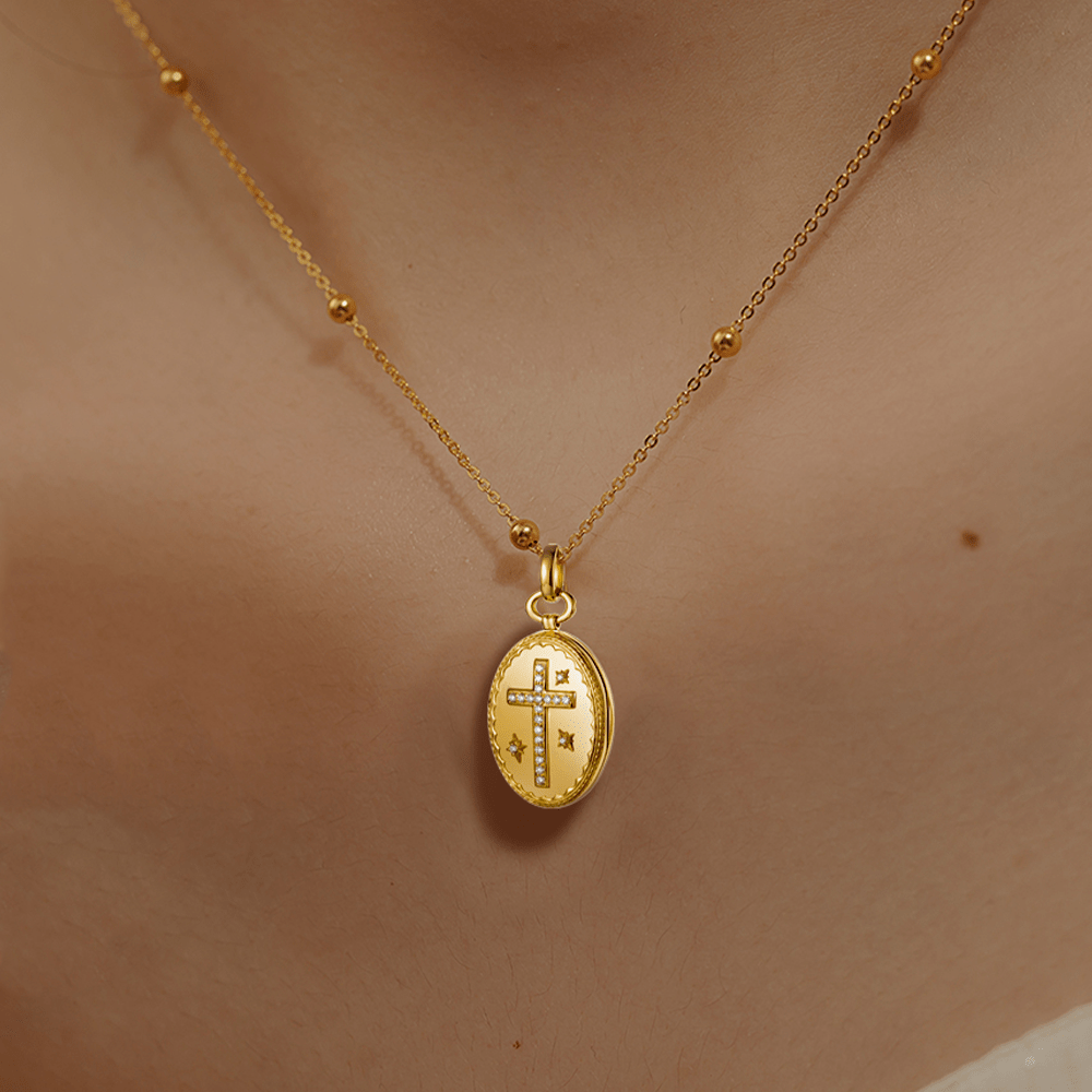 18K Gold Diamond-set Modern Style Cross Treasure Box Pendant Necklace