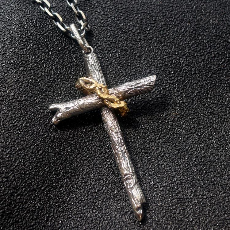 925 Sterling Silver Cross of Thorns Necklace: A Symbol of Faith