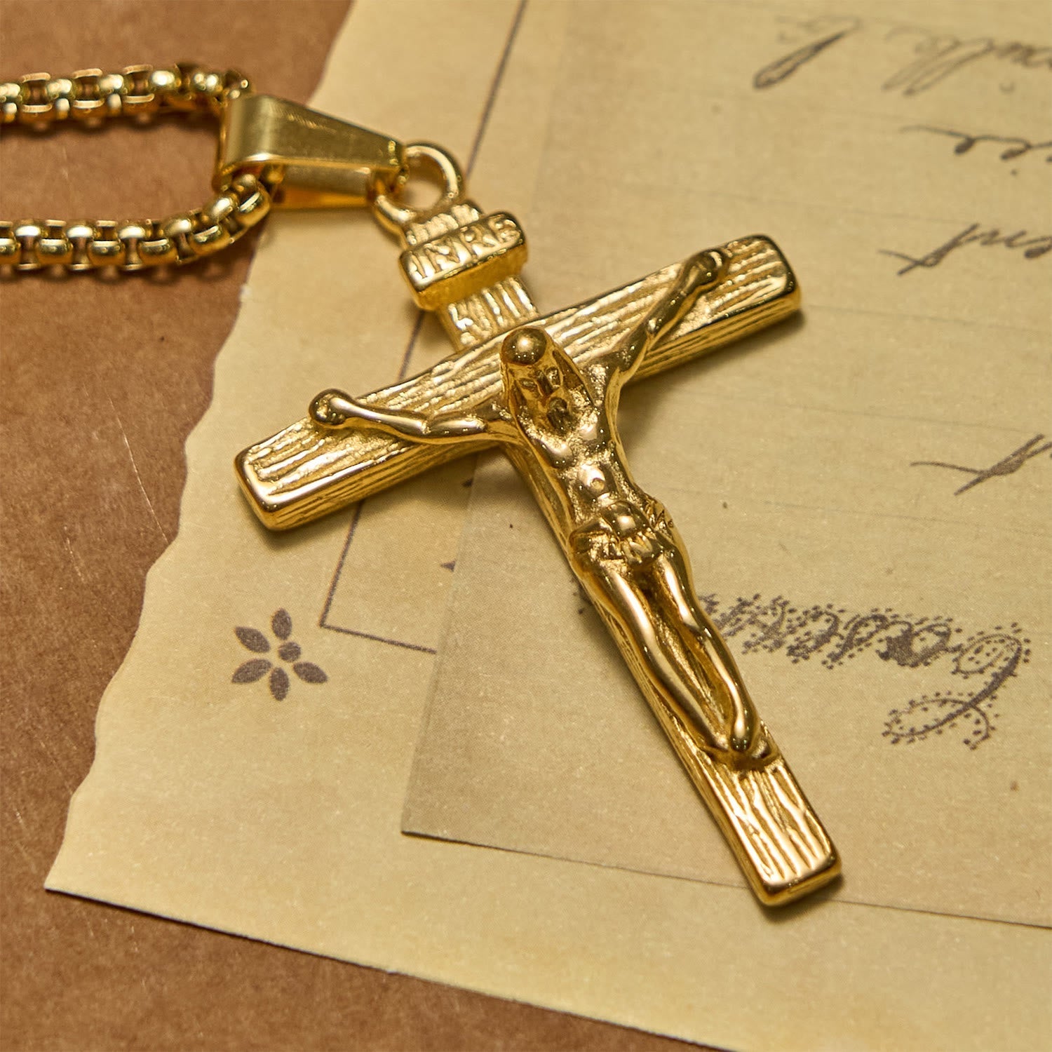 3color Crucifix Pendant Necklace: Divine Amulet of Faith