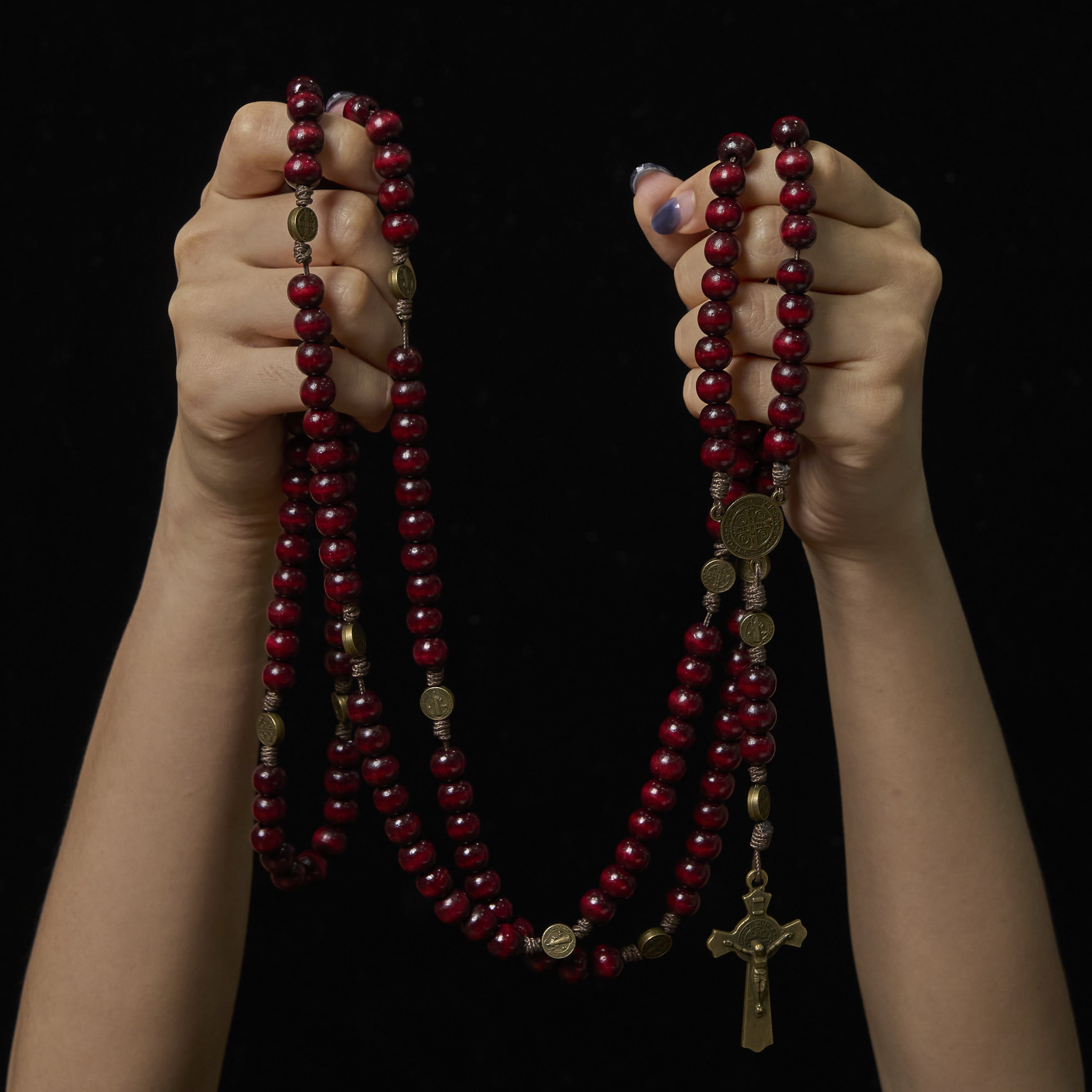 15/20 Decade Olive Wood Rosary with St. Benedict, Crucifix & Waist Chain Design—Divine Devotion in Dual Use