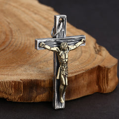 Classic Sterling Silver Crucifix Necklace: A Symbol of Faith for Daily Spiritual Connection