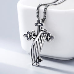 Retro - Styled Sterling Silver Wing Cross Pendant: A Nostalgic Sign of Faith