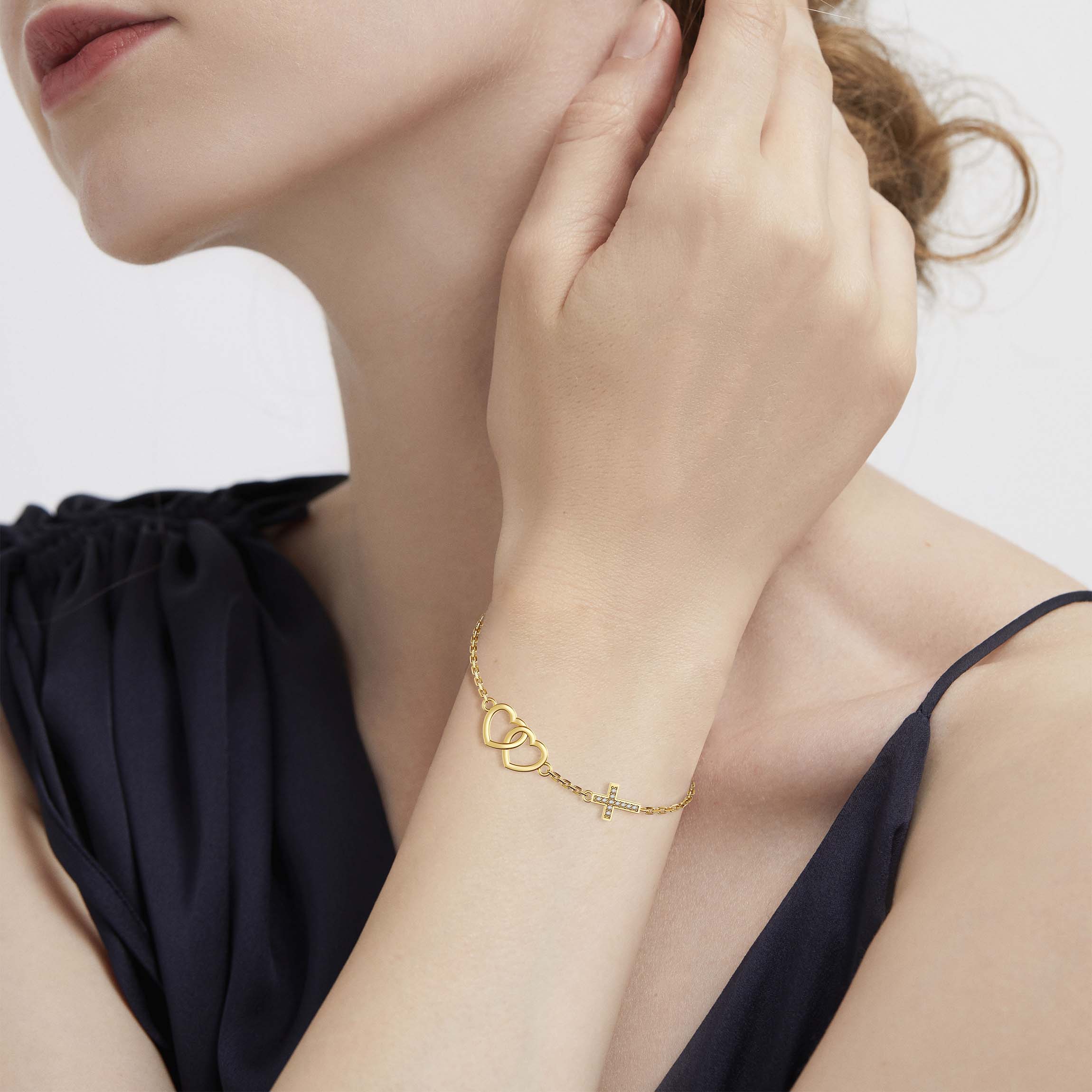 Interlocking Heart to Heart Bracelet