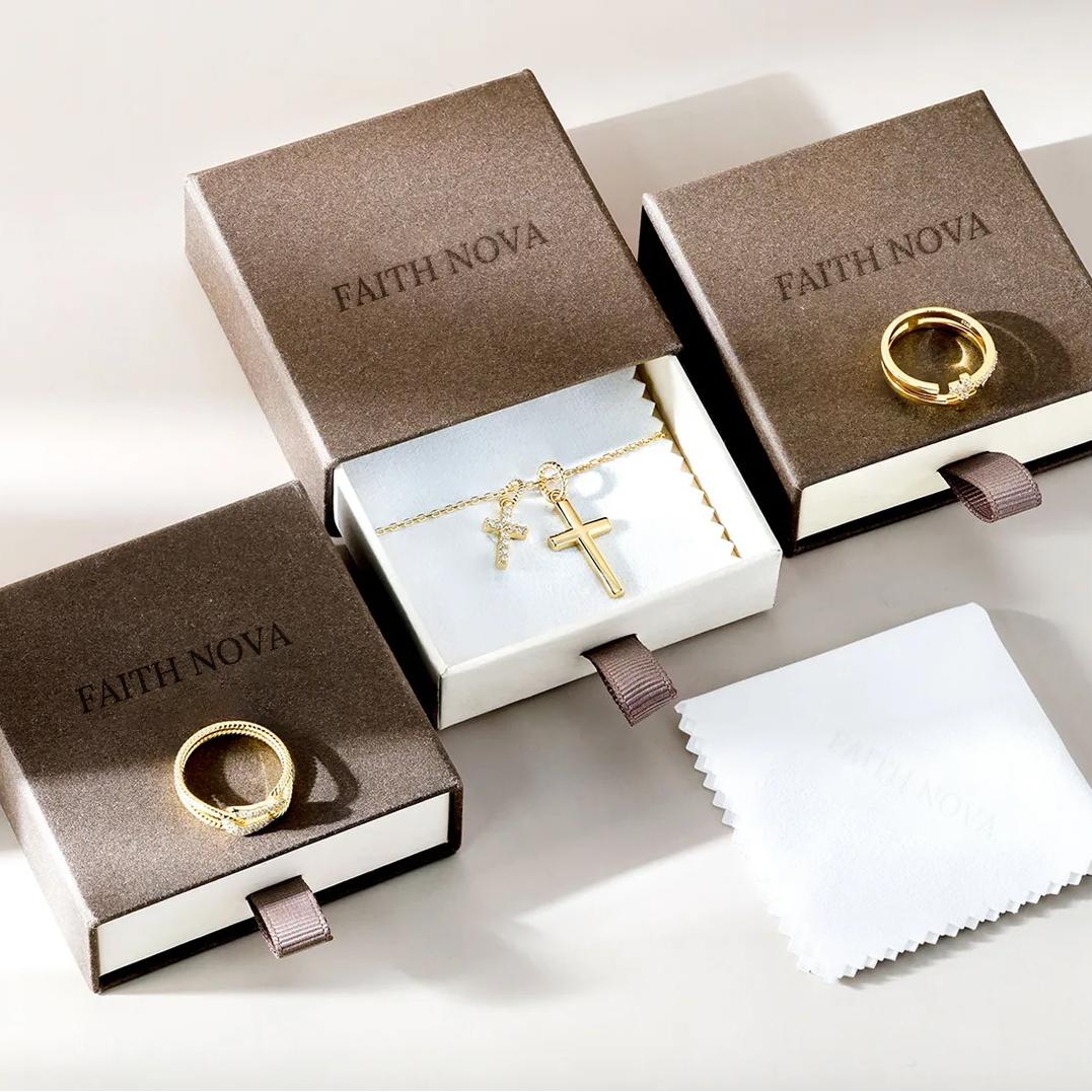 Virgin Mary Medal Ring – Christian Gold-Plated Faith Jewelry for Women & Men