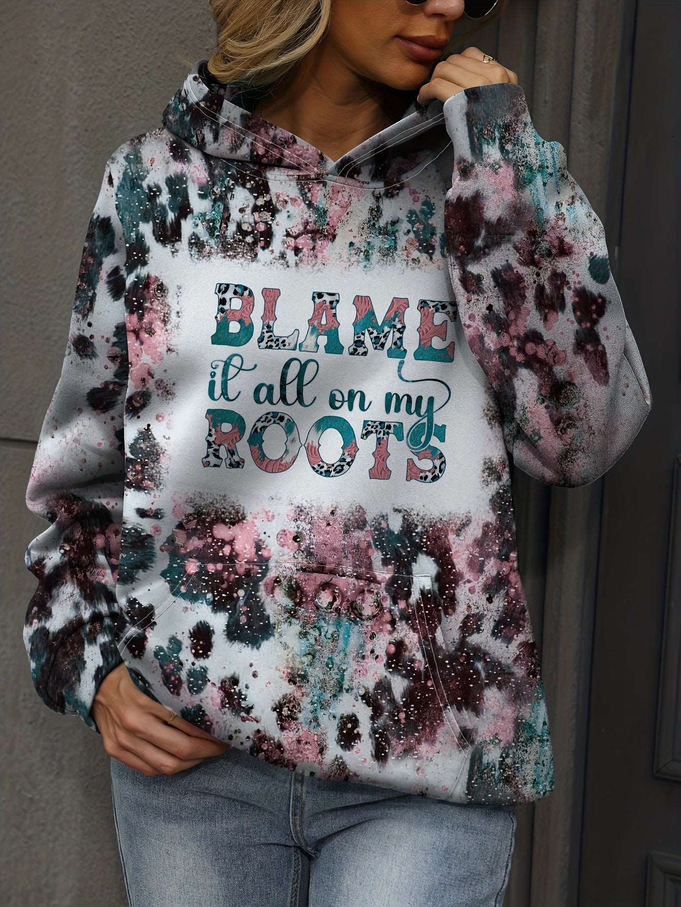 Women's Leopard Print Hoodie with Kangaroo Pocket, Soft Long Sleeve – Ideal for Everyday Wear