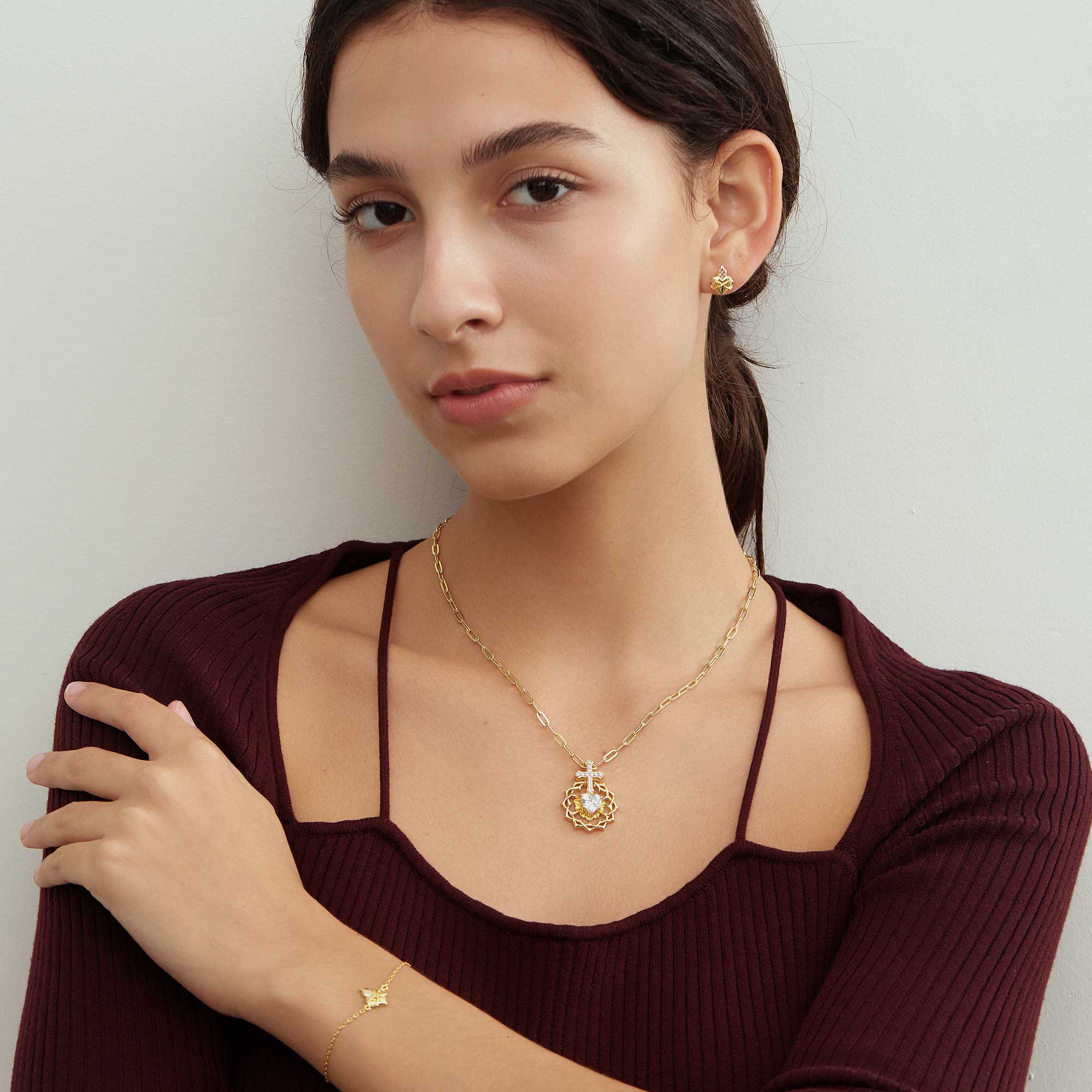 The Sacred Heart Pendant Necklace