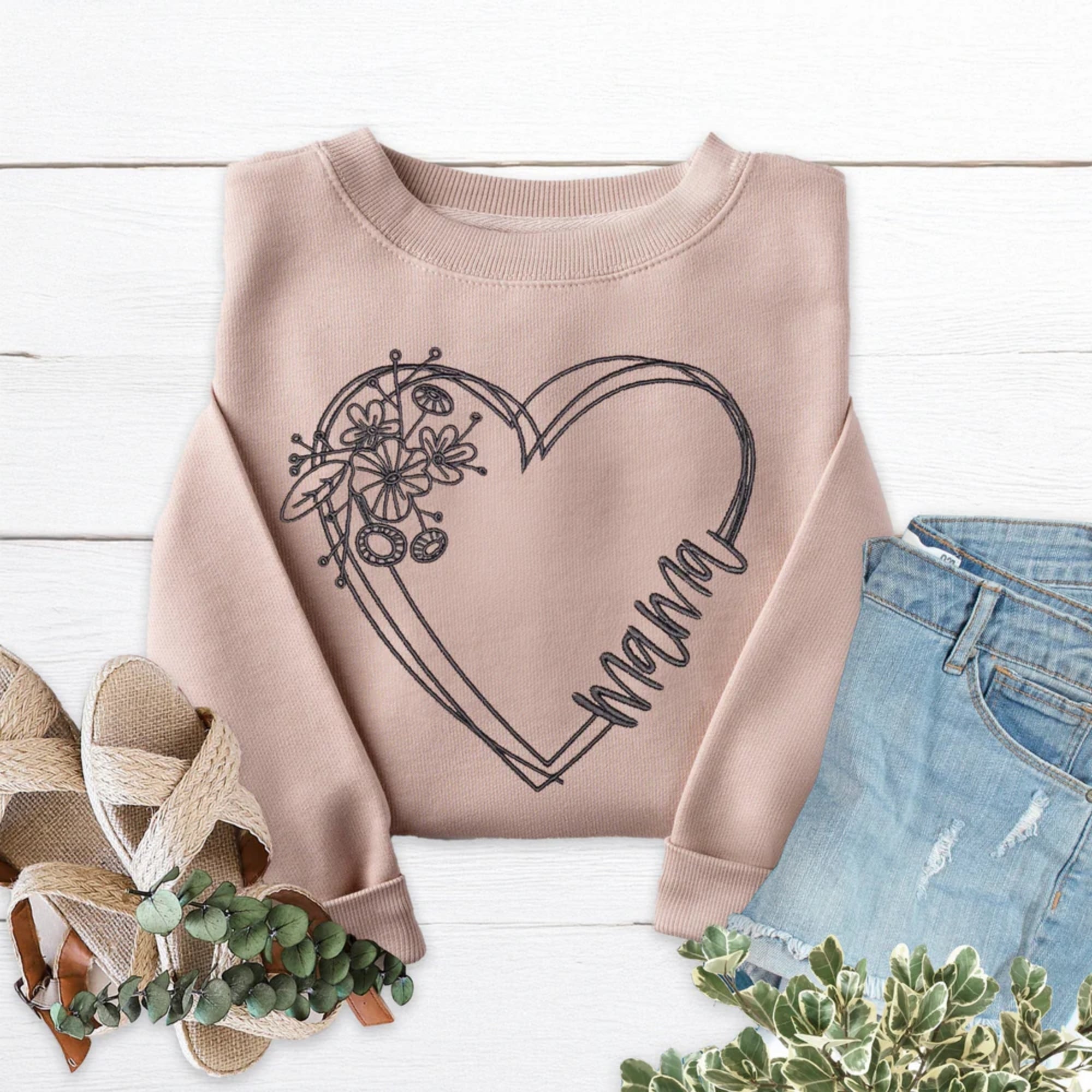 Mama Heart Embroidered Crewneck Sweatshirt