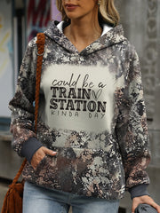 Women's Letter Print Hoodie with Kangaroo Pocket – Comfy Long Sleeve for Casual, All-Season Wear
