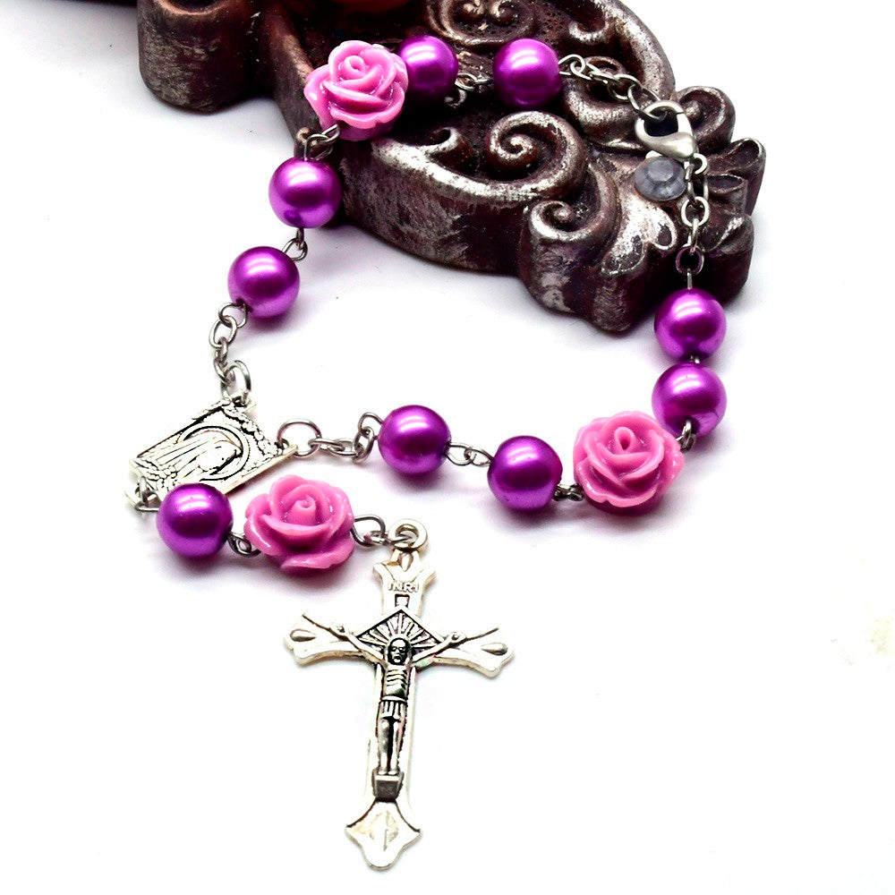 8mm Pearl Rosary Bracelet – Rose Beads with Cross (Car Charm)