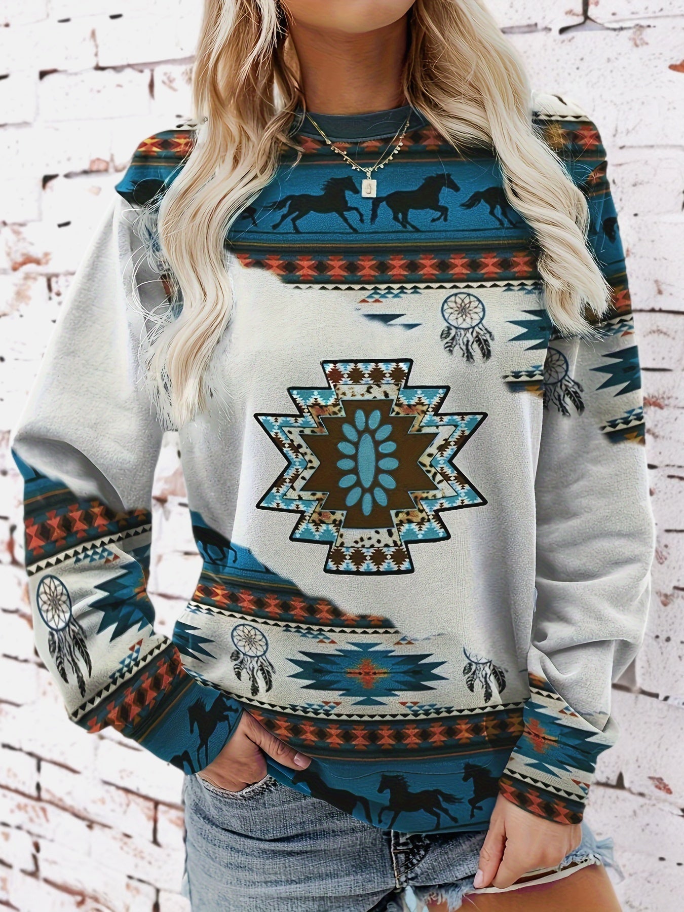 Women's Aztec Print Crew Neck Sweatshirt – Soft, Casual Long Sleeve, Perfect for Fall & Winter