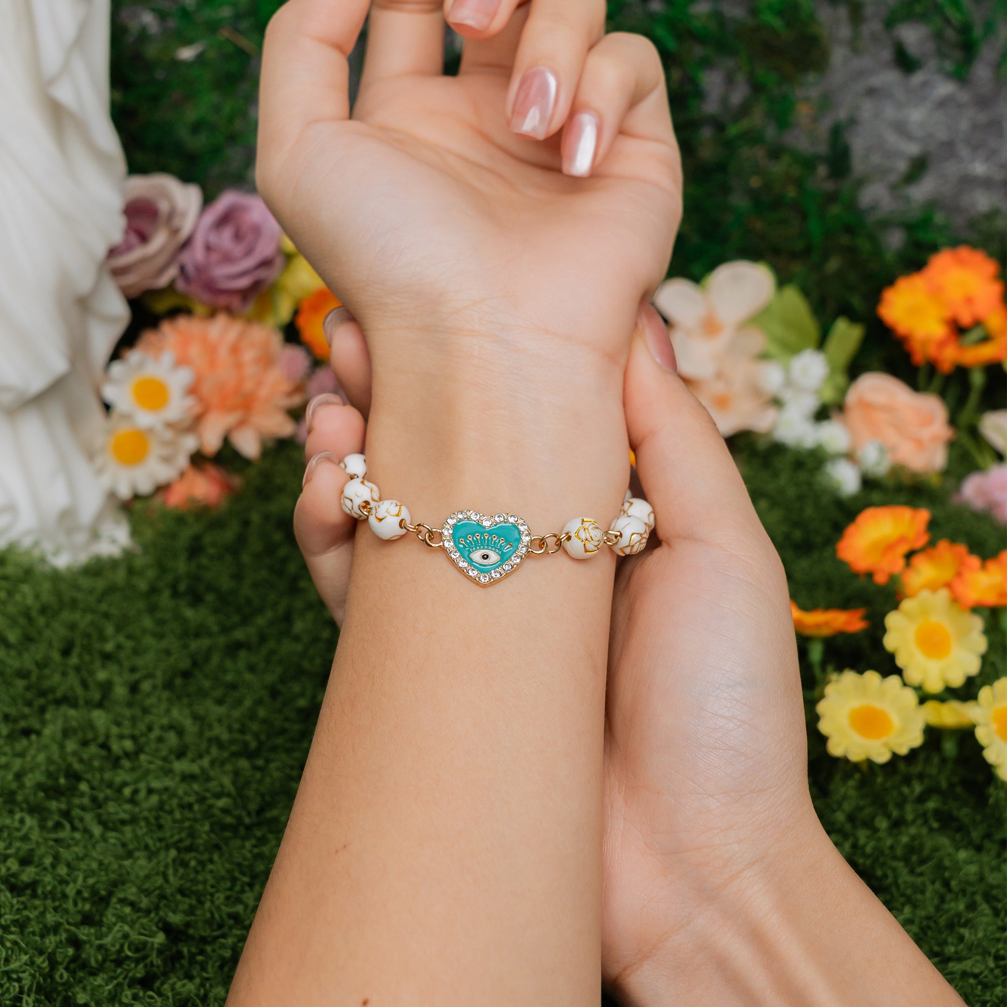 Divine Protection Beaded Bracelet – White & Gold Guardian of Grace