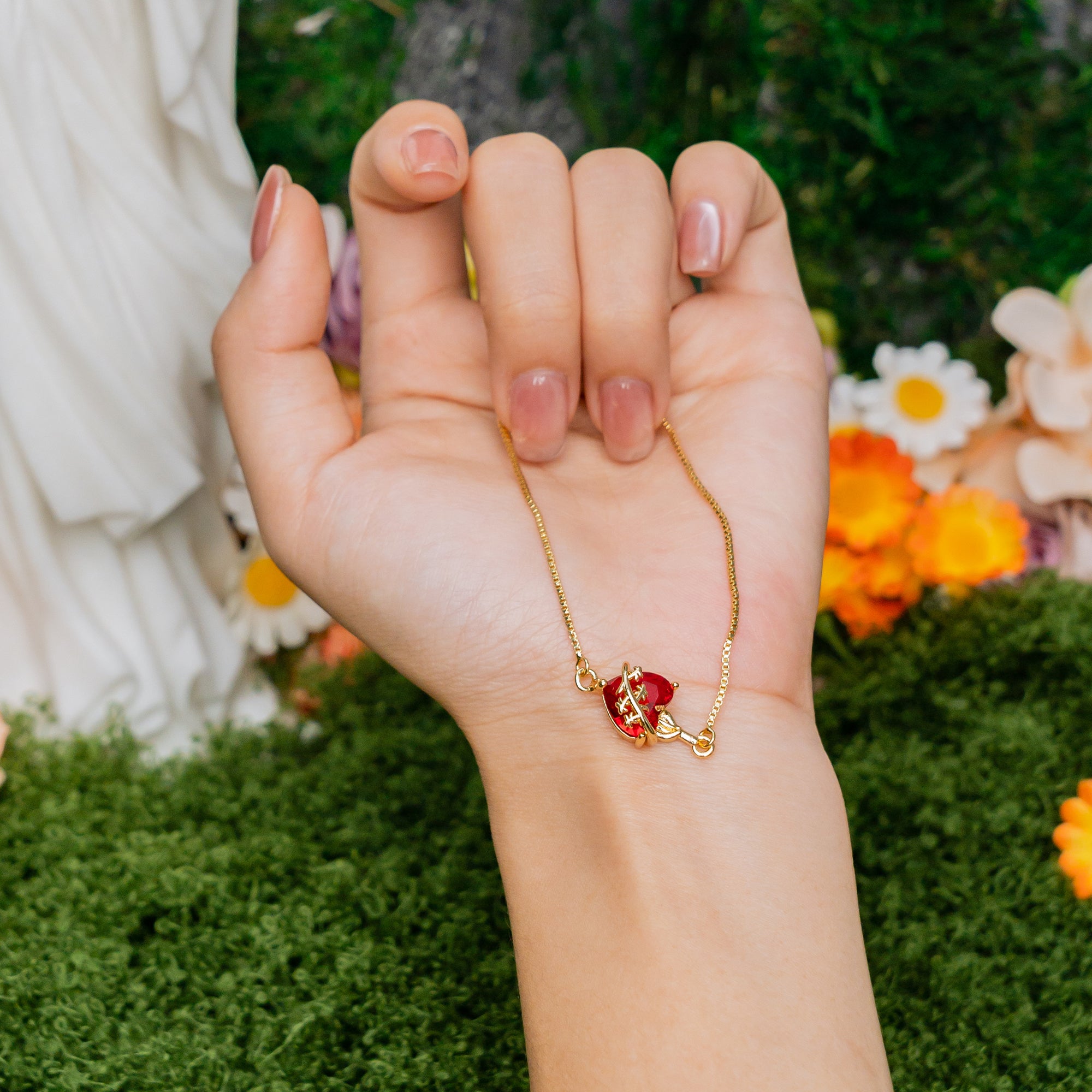 Sacred Heart Faith Bracelet – Christian Red Heart Charm Jewelry