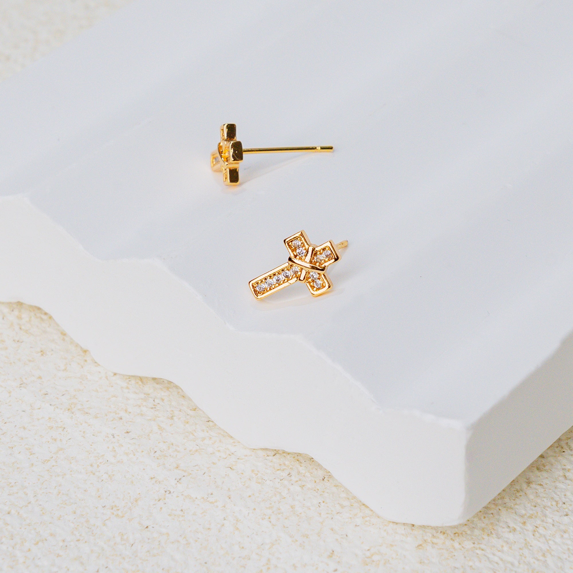 Faith & Grace Cross Earrings – Golden Christian Studs of Devotion