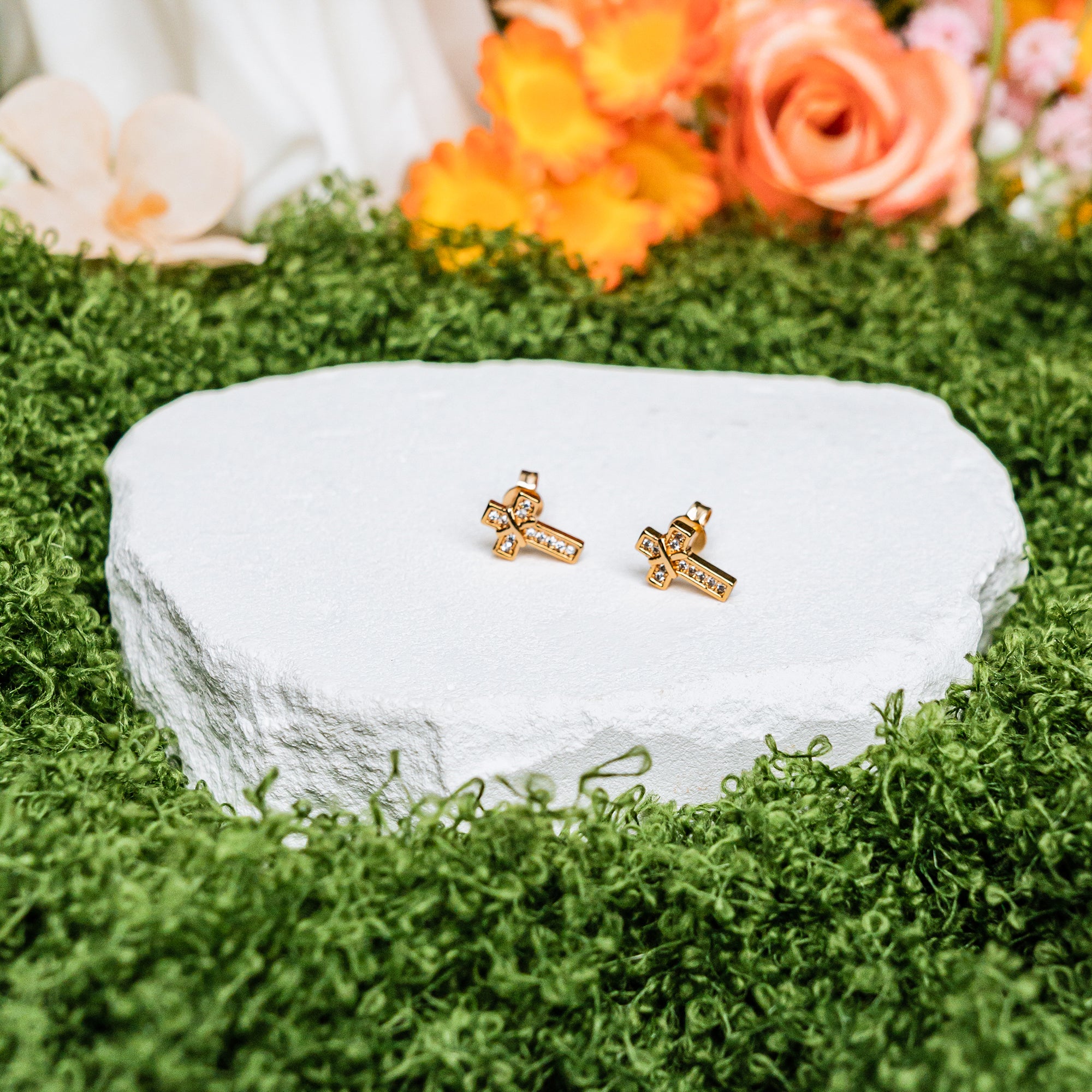 Faith & Grace Cross Earrings – Golden Christian Studs of Devotion