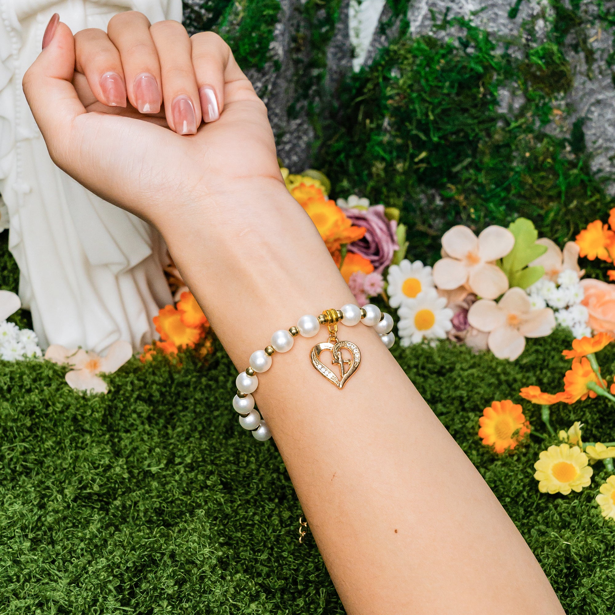 St. Benedict Freshwater Pearl Bracelet –  Faith Jewelry of Protection & Grace