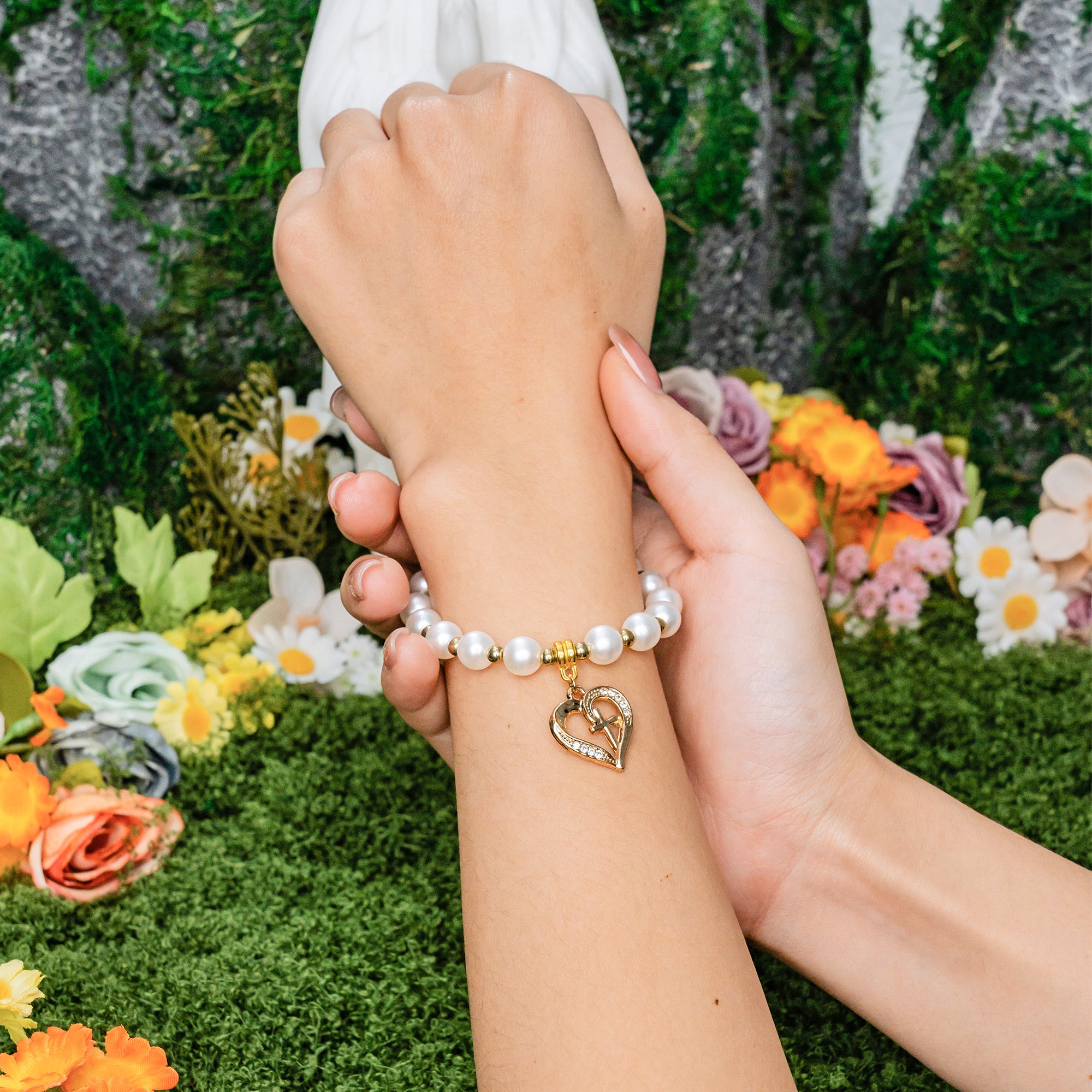 St. Benedict Freshwater Pearl Bracelet –  Faith Jewelry of Protection & Grace