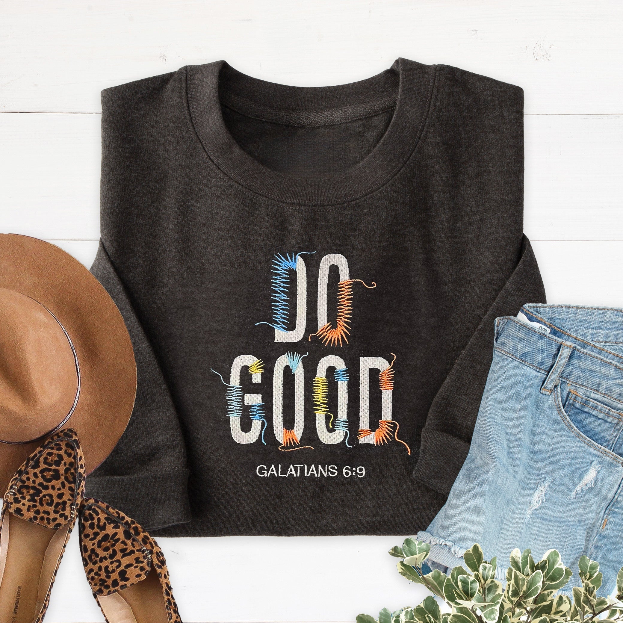 Do Good Embroidered Crewneck Sweatshirt