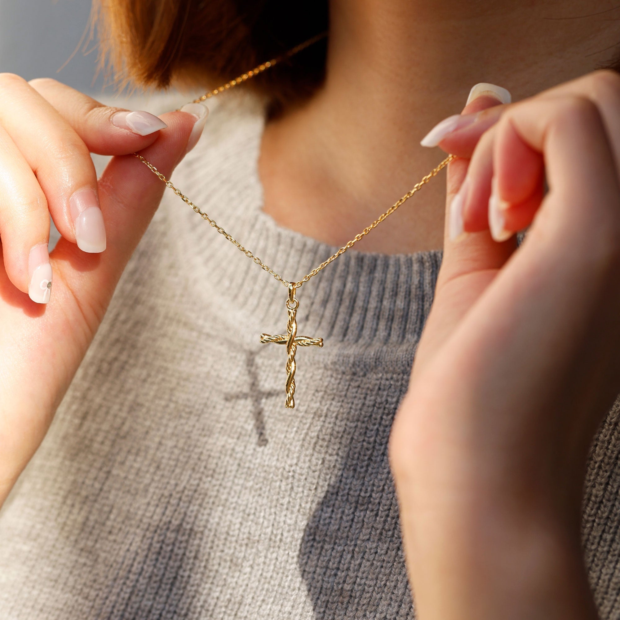 Interwoven Knot Cross Pendant Necklace