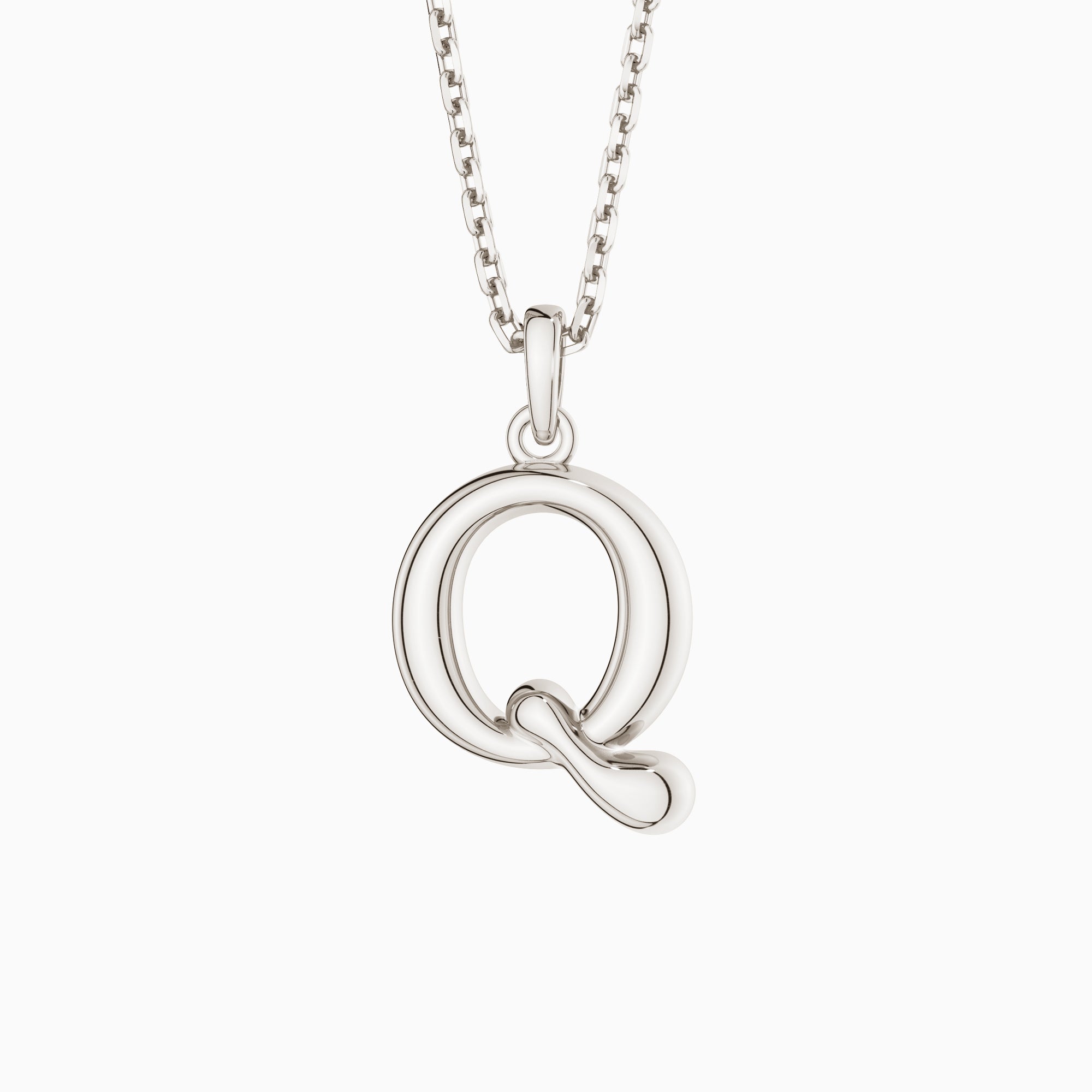 Bubble Initial Letter Q Pendant Necklace