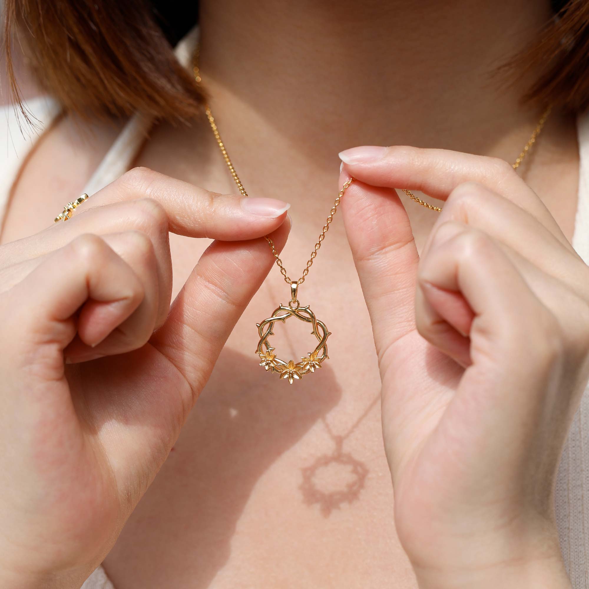 Crown of Thorns Lily Pendant Necklace