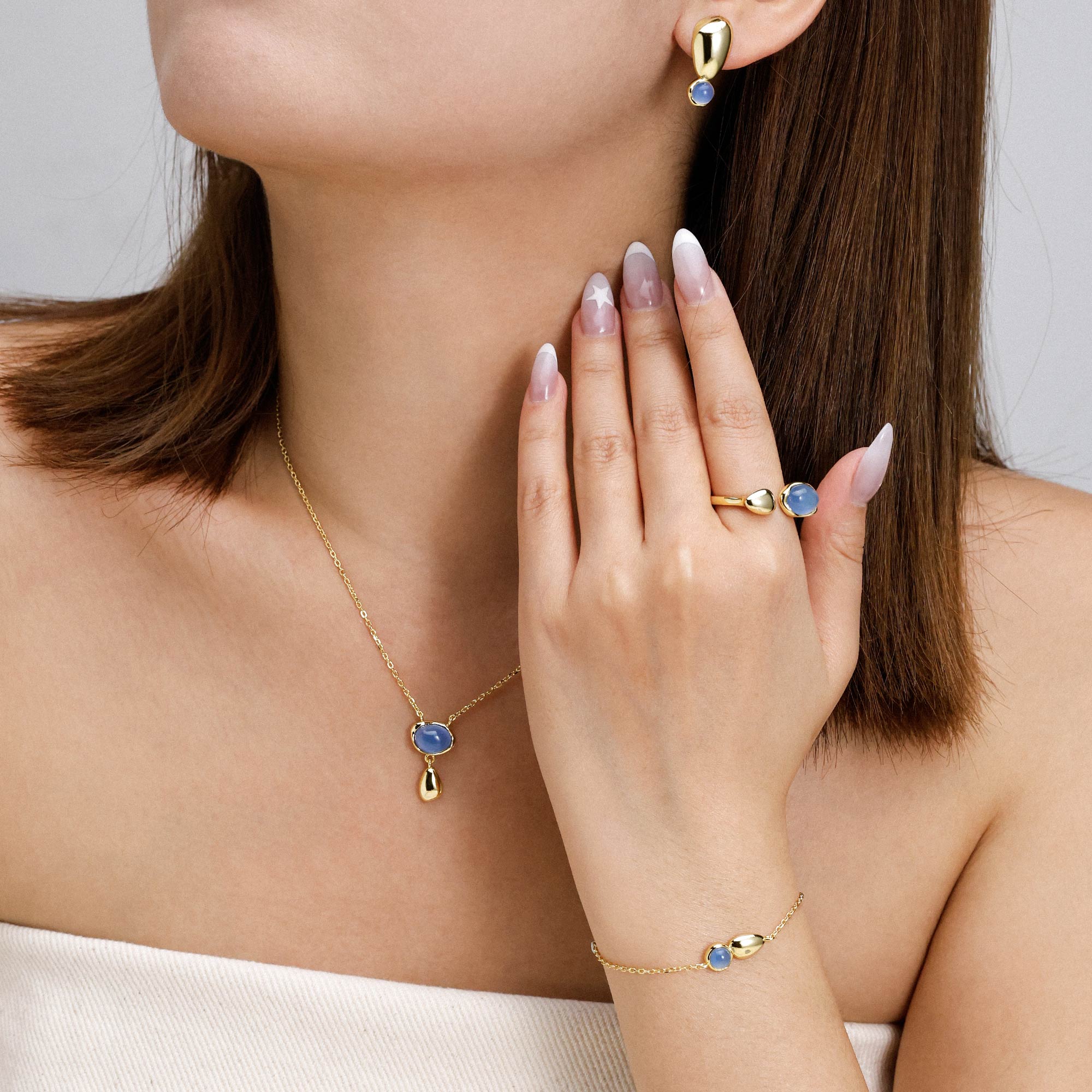 Seren Droplet Gemstone Fluid Bracelet