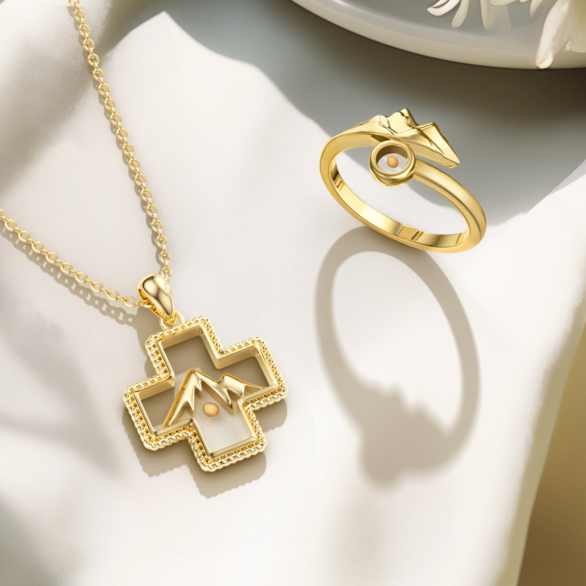 Mustard Seed Mountain Necklace