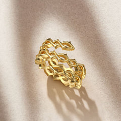 Thorns Wavy Wrap Ring