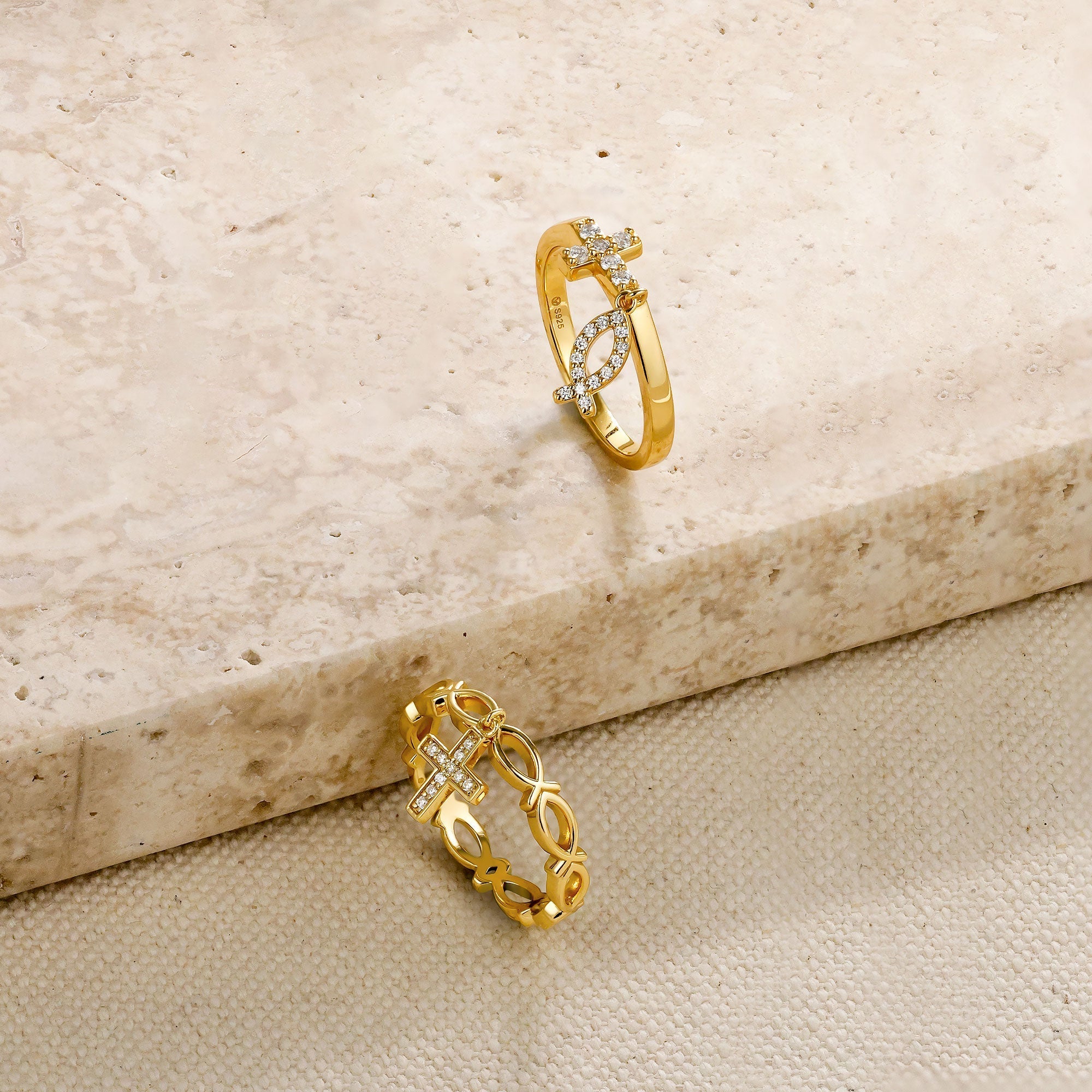 Dangling Ichthys Cross Ring