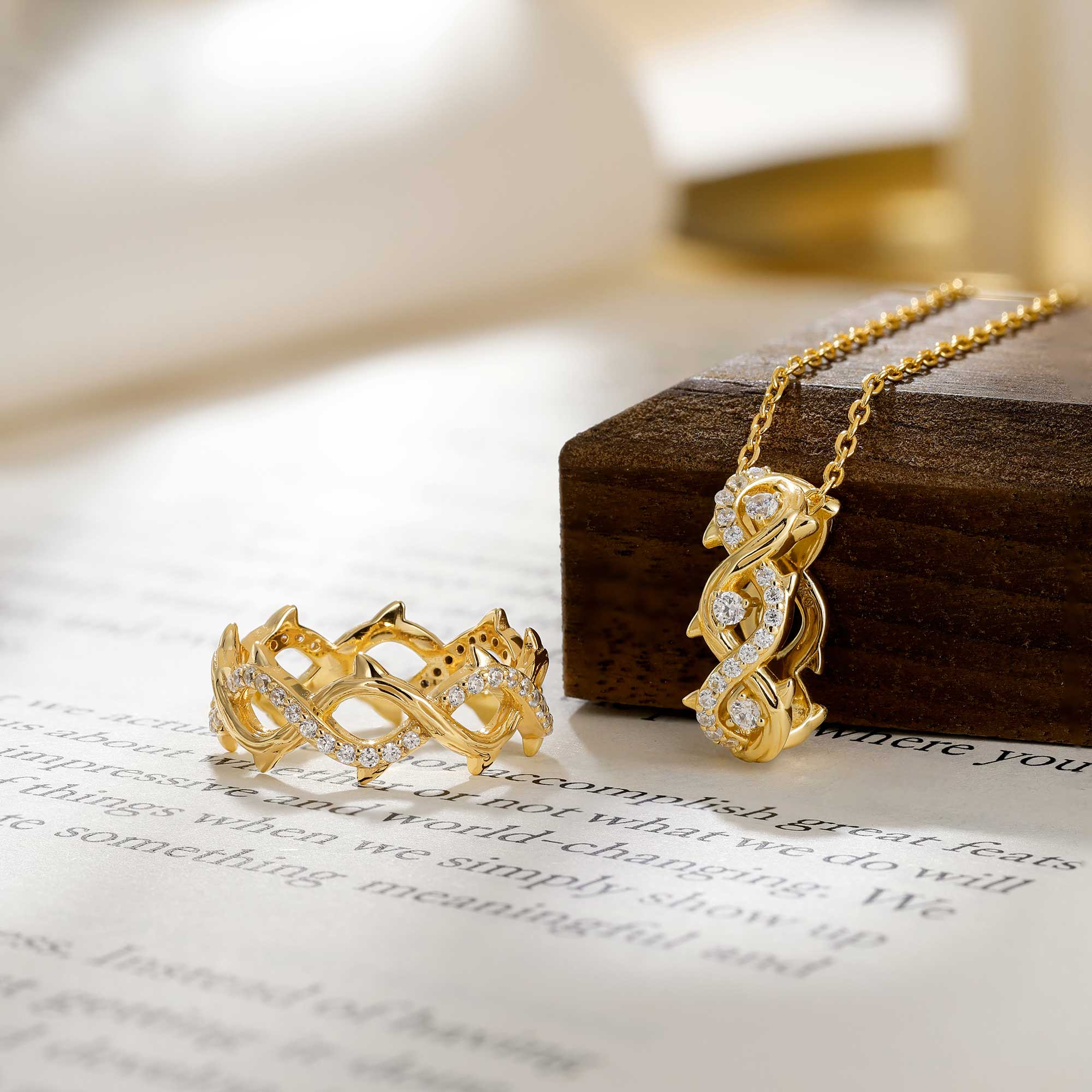 Thorns & Light Pendant Necklace