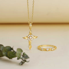 Floral Whisper Band Ring