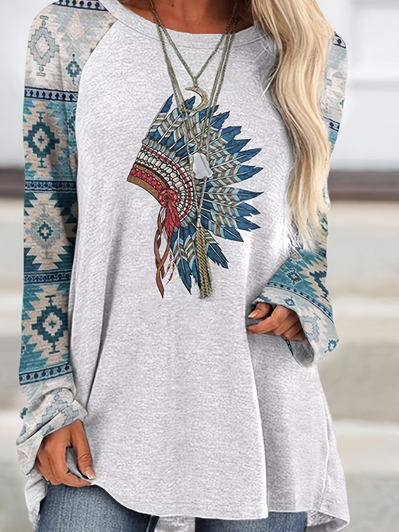 Women's Loose Fit Tribal Print Crew Neck Top, High Stretch, Vintage Style Pullover for All Seasons
