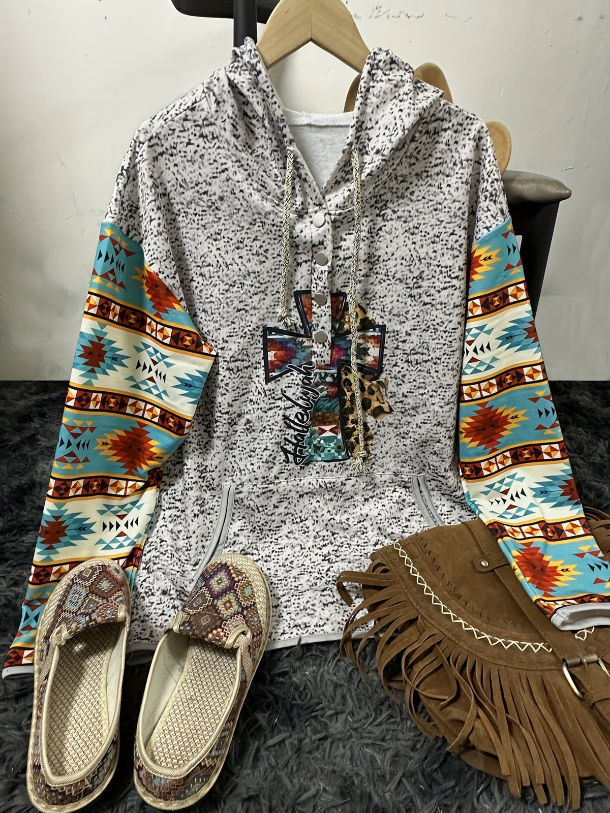 Women's Graphic Print Hoodie with Kangaroo Pocket and Long Sleeves