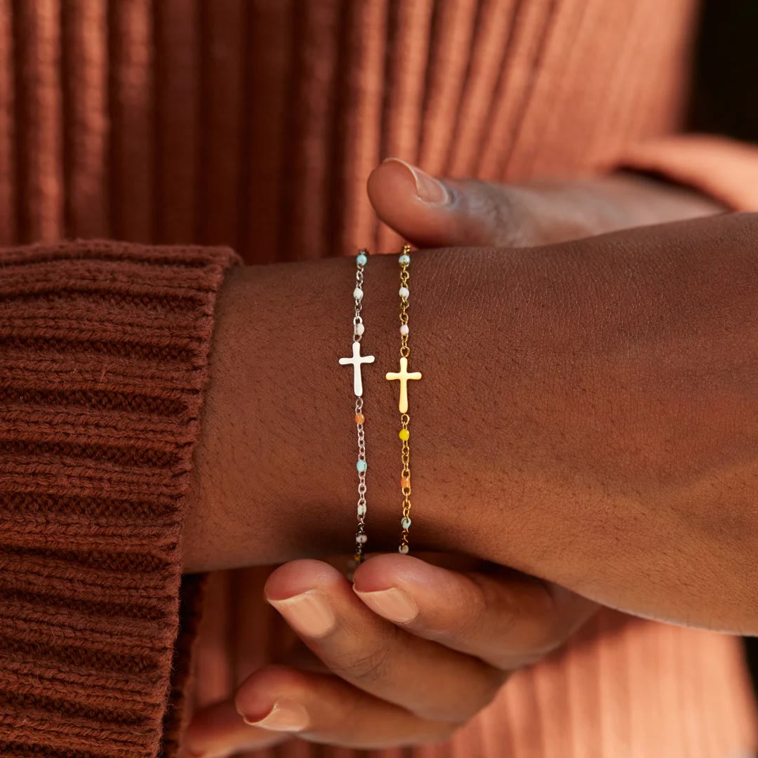 Delicate Minimalist Cross Bracelet
